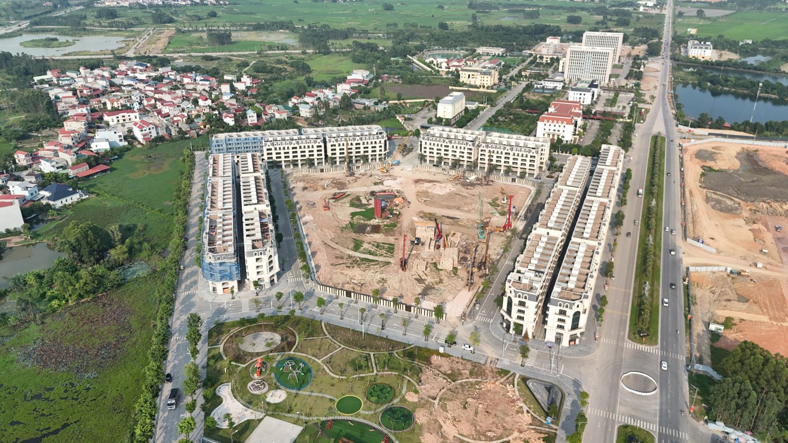 tiến độ thi công chung cư royal mansion